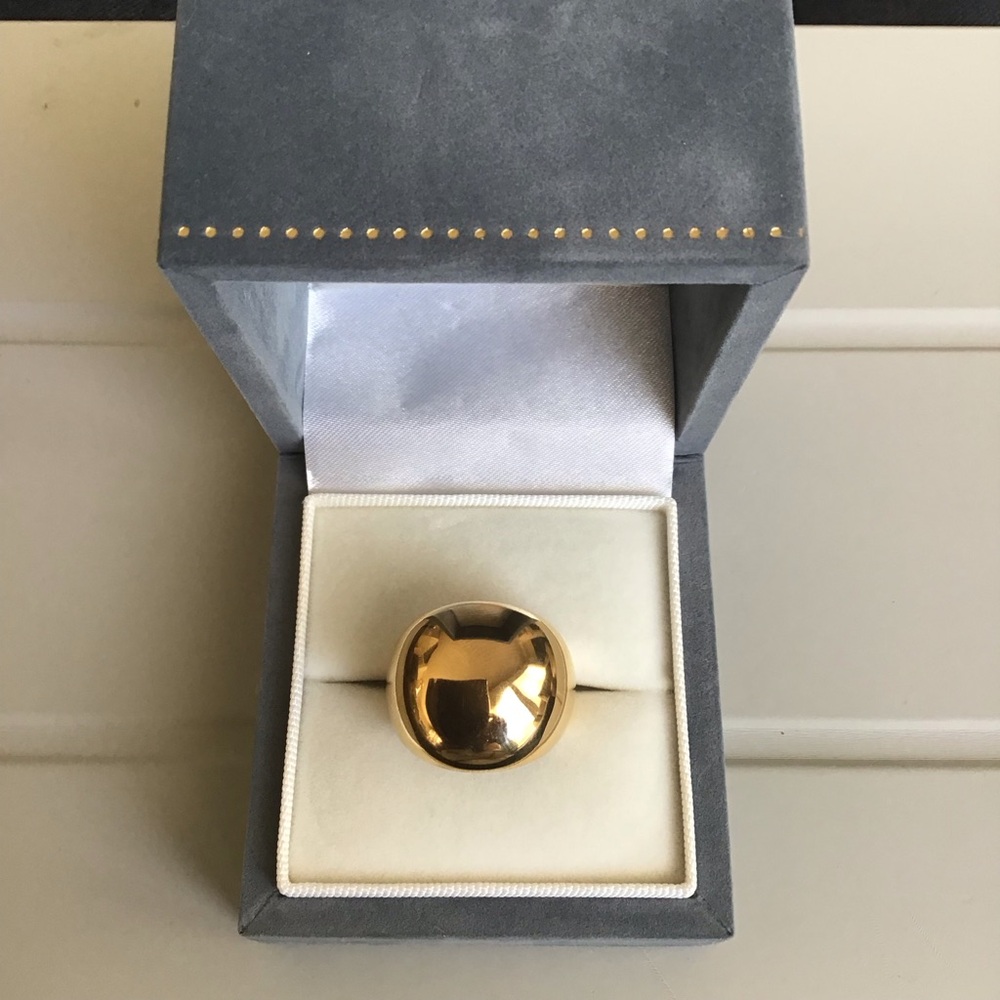 🎁 18k gold plated dome ring Sz 8